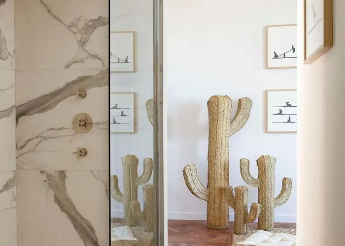 La Chaumiere מלון 4*