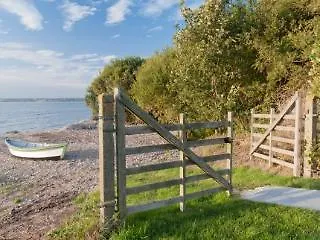 מלון La Chaumiere 4*