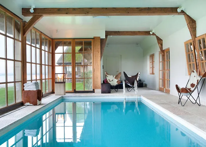 La Chaumiere הונפלר