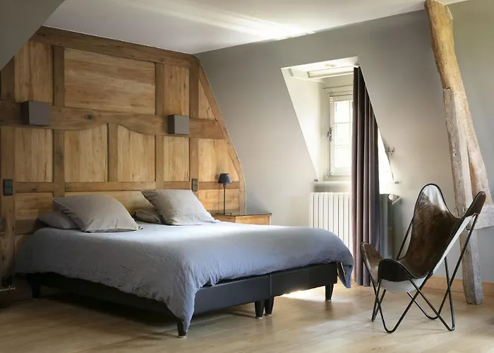 La Chaumiere מלון