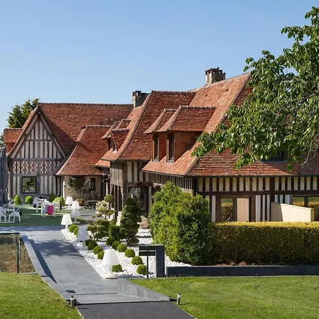 La Chaumiere Hotel